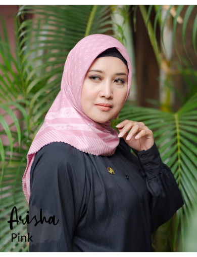 ARISHA PINK
